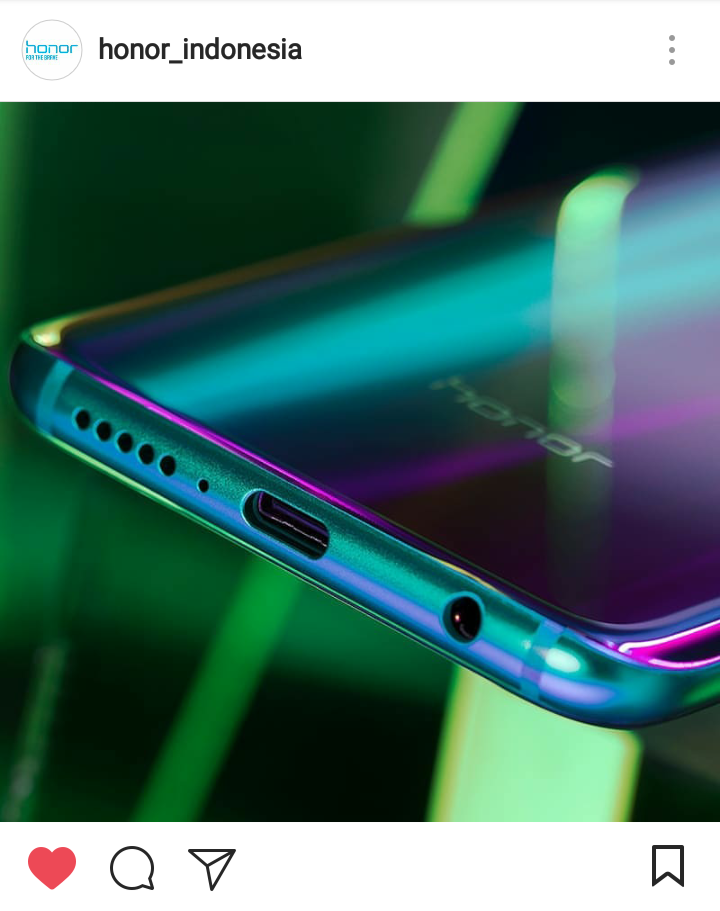 Smartphone Honor 10: Ponsel ‘Wah’ dengan Spesifikasi Mewah