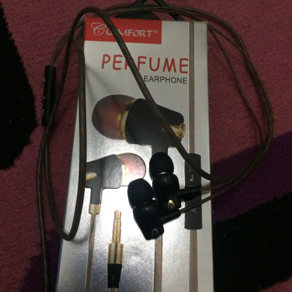 &#91;Aku Dan Koleksiku&#93; Beberapa Earphone Murah Yang Ku Punya