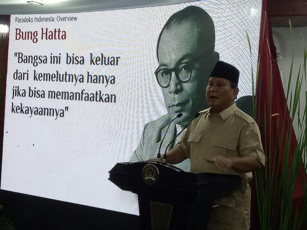 Prabowo Klaim Selalu Kritik dengan Data