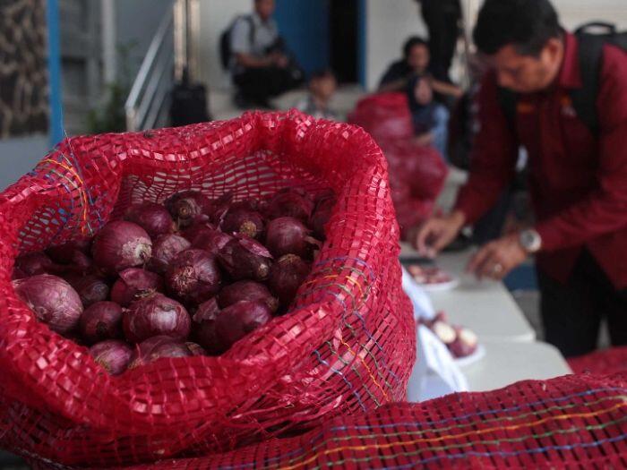 Kisruh si bawang merah palsu
