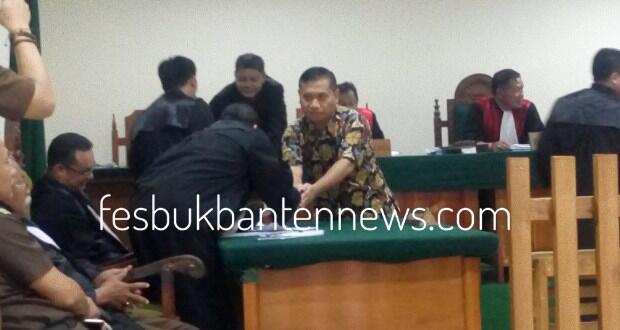 Terdakwa Korupsi Shelter Tsunami Pandeglang Rp 18 Miliar Divonis 15 Bulan Penjara