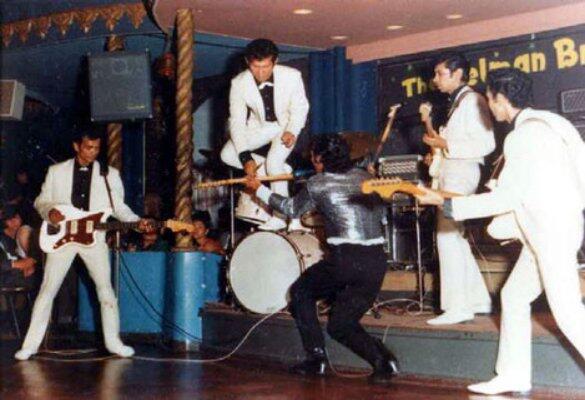 &quot;THE TIELMAN BROTHER&quot; Band Rock n Roll Pertama di Indonesia?