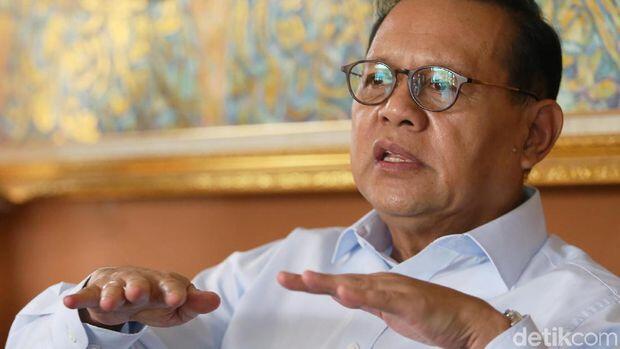 Sisa-sisa Pertarungan Sudrajat Vs Ridwan Kamil