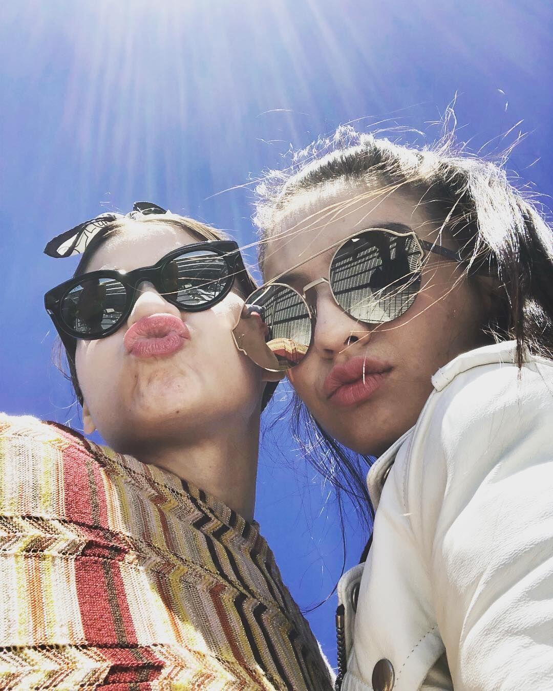 Jadi Bridesmaid, 10 Potret Raline Shah Liburan di Italia