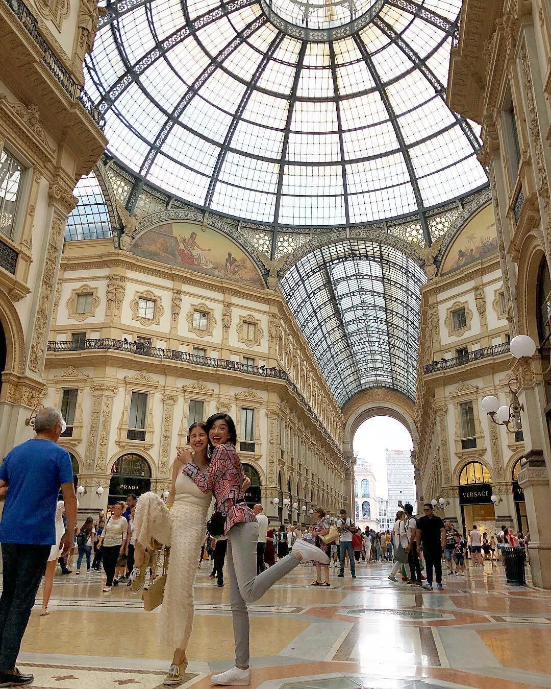 Jadi Bridesmaid, 10 Potret Raline Shah Liburan di Italia