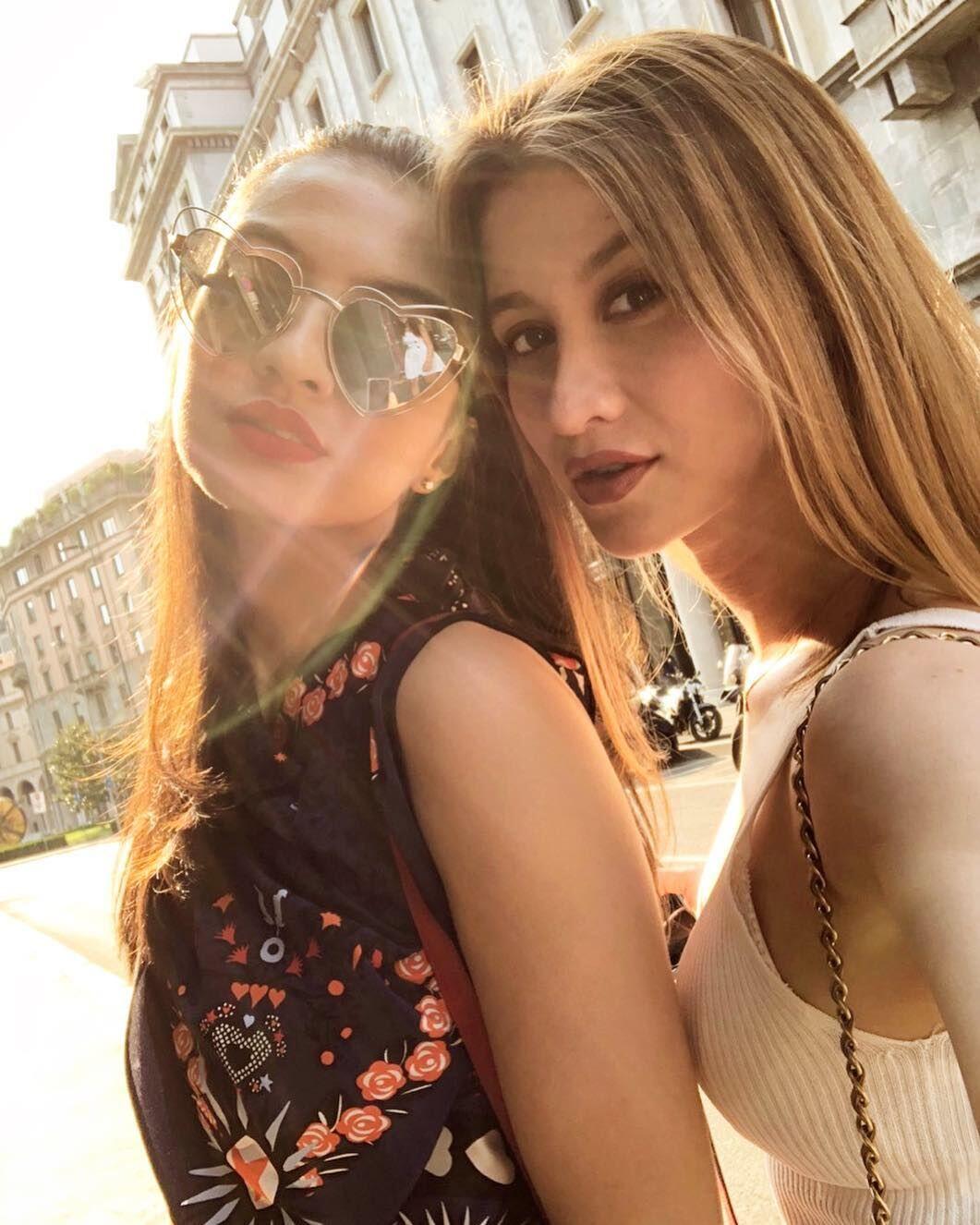 Jadi Bridesmaid, 10 Potret Raline Shah Liburan di Italia