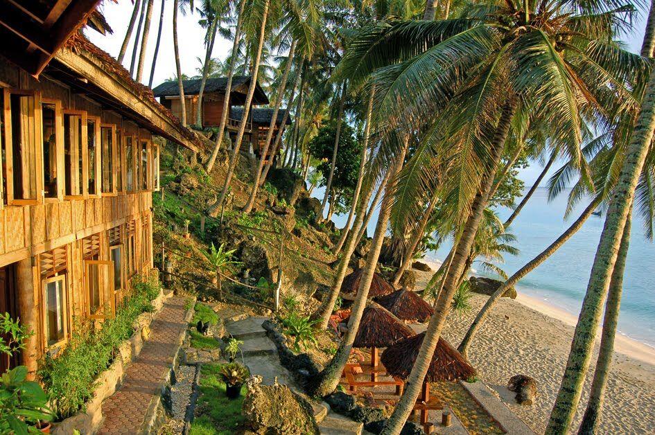 7 Hotel di Sabang yang Gak Kalah Eksotis dari Panorama Bali