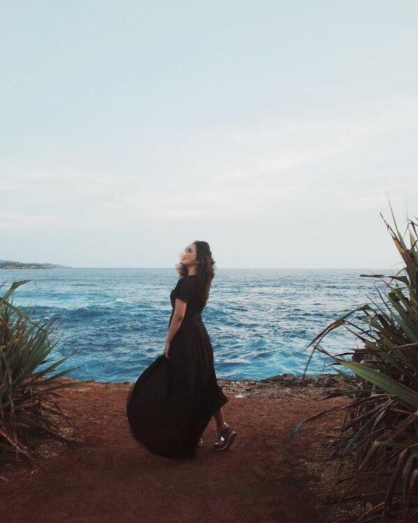 10 Inspirasi Dress ala Tiara Pangestika Agar Penampilan Makin Stylish