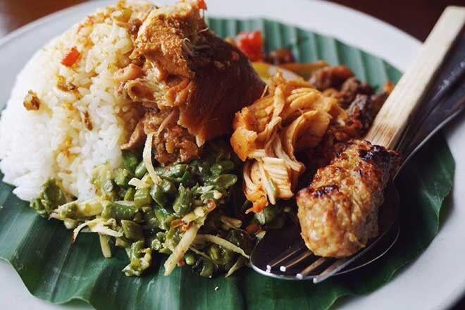 Sama Enaknya dengan Ayam Betutu, 7 Kuliner Wajib Santap Saat ke Bali