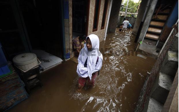 Sungai Ciliwung Meluap, Ribuan Jiwa Terdampak Banjir