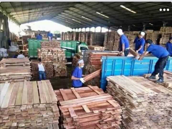 Cari Kayu Papan Bahan Pallet 2x10