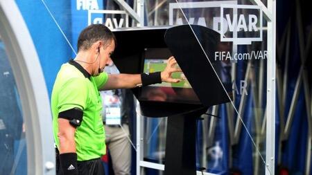 5 Teknologi Baru di Piala Dunia 2018, Yes or No?