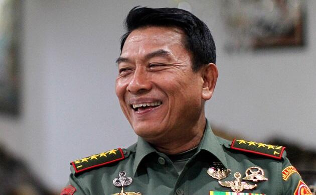 4 Orang ini paling vokal saat Jokowi diserang oposisi