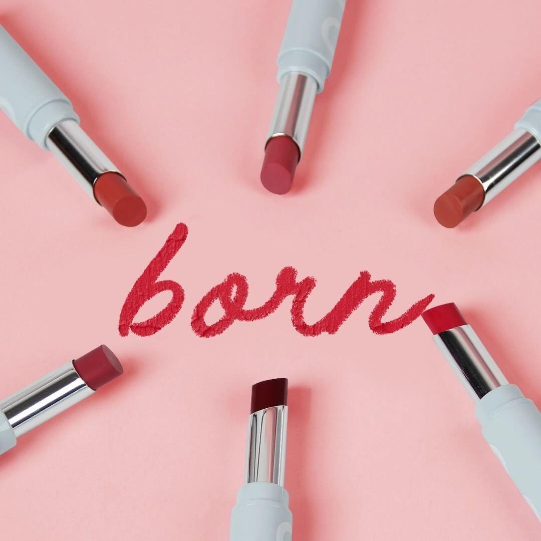 Ini 10 Lipstik Matte Merek Lokal yang Nyaman di Bibir