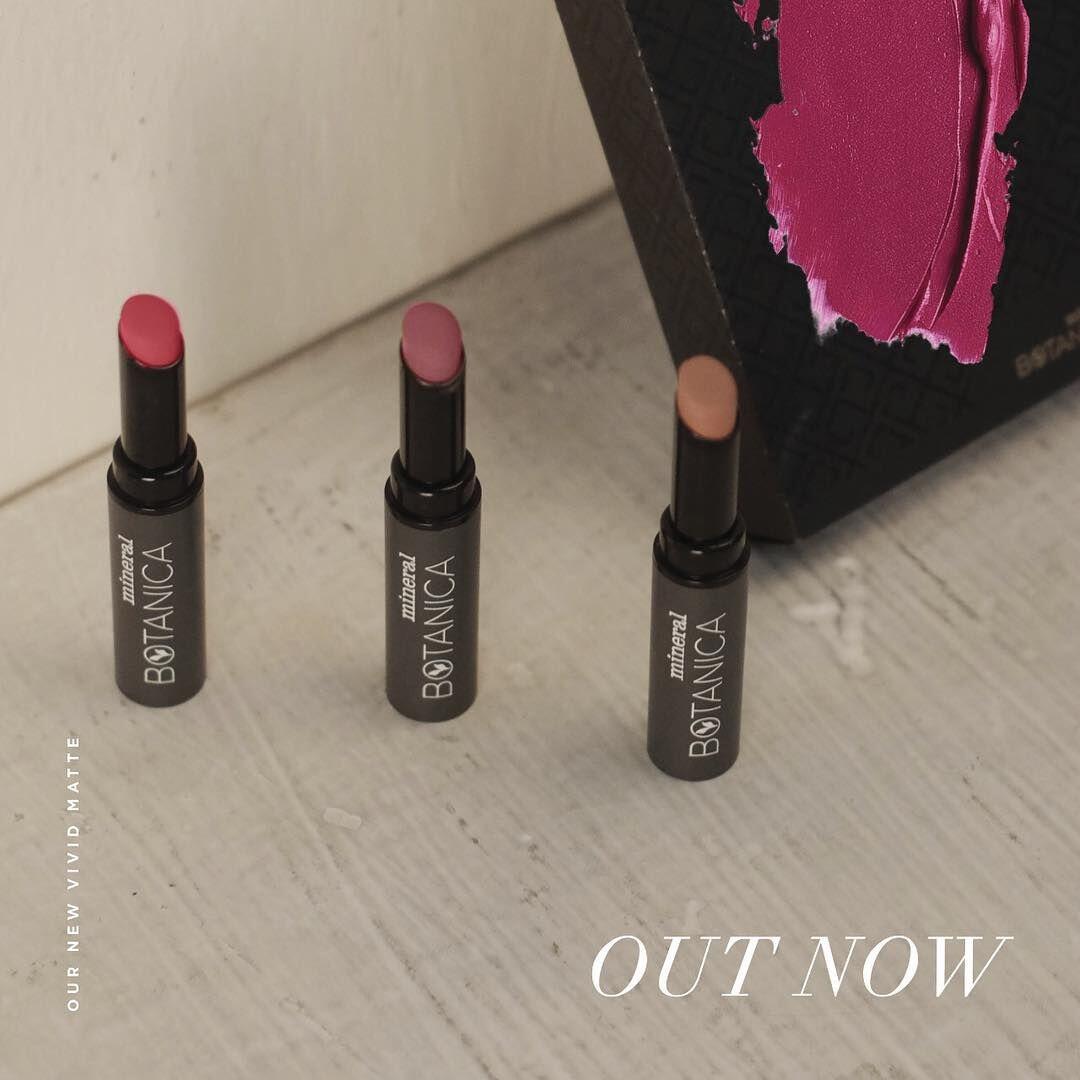 Ini 10 Lipstik Matte Merek Lokal yang Nyaman di Bibir