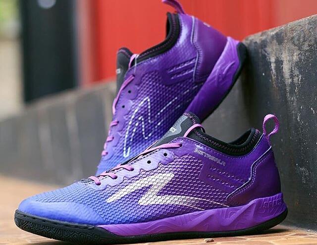 aku dan koleksiku : my futsal shoes