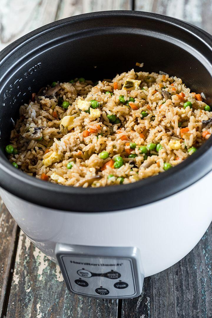 VIDEO: Resep Nasi Goreng Rice Cooker, Cocok buat Anak Kost Nih!