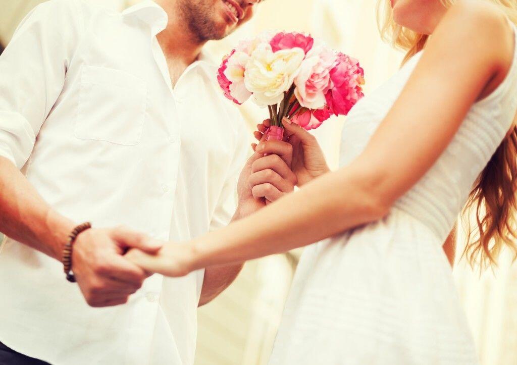 4 Zodiak yang Terkenal Romantis Banget. Kamu Termasuk?