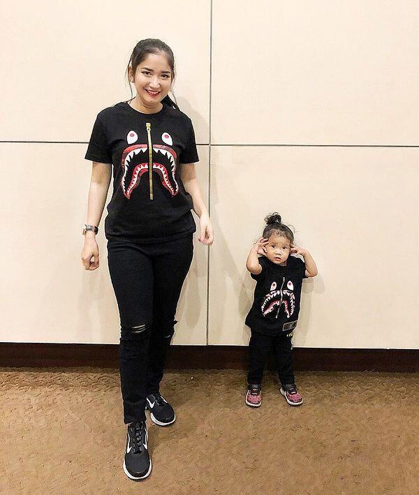 15 Potret Aktris FTV yang Makin Menawan Saat Jadi Mama Muda
