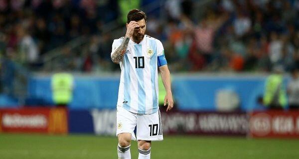 Messi Dihujat Publik, Ini Pembelaan dari Sang Ibu