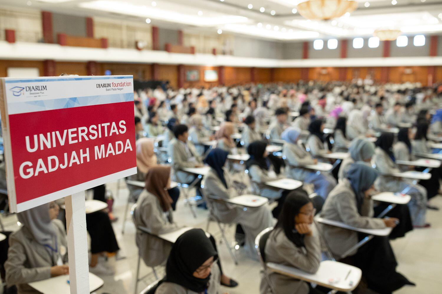 700 Mahasiswa dari 7 PT Ternama Yogyakarta Ikuti Tes Beasiswa Djarum