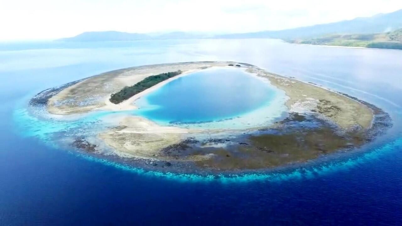 7 Pulau di Indonesia Tak Berpenghuni Ini Ternyata Sangat Mempesona!