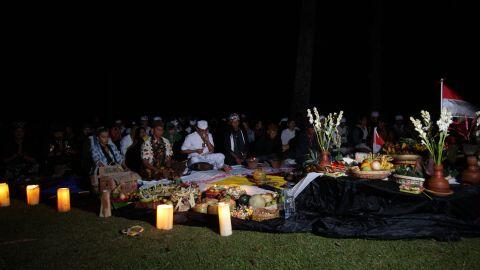 Jalan Panjang Penghayat Menuju Kolom Agama KTP