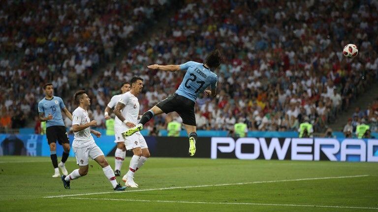 Tandukan Cavani Jadi Gol Pembuka, Uruguay Unggul Sementara 1-0