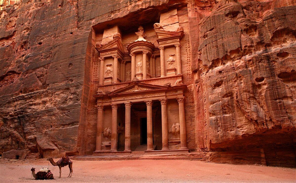 12 Fakta Unik Petra, Kota Cantik yang Pernah Hilang