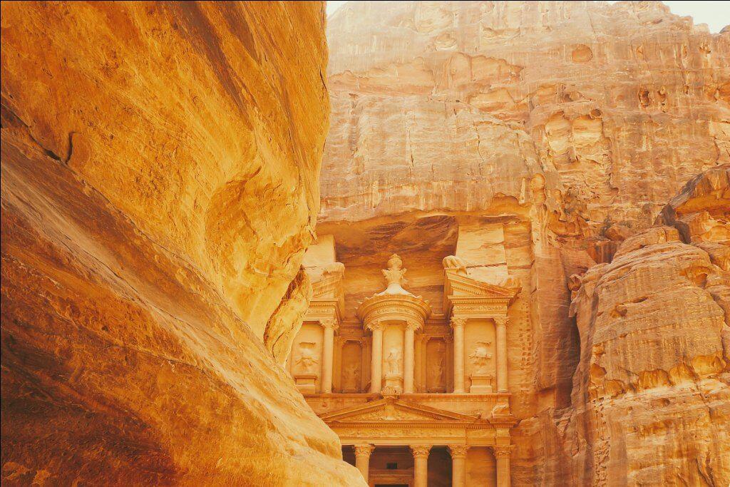 12 Fakta Unik Petra, Kota Cantik yang Pernah Hilang