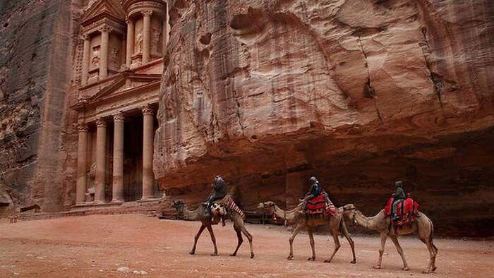 12 Fakta Unik Petra, Kota Cantik yang Pernah Hilang
