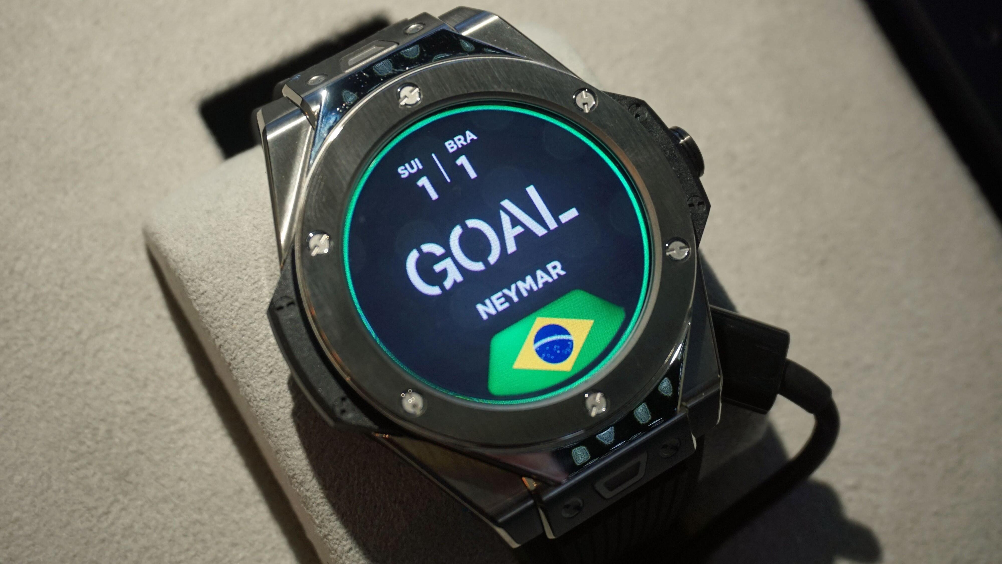 Jam Canggih ini Dipakai Wasit di Piala Dunia 2018, Siapa Mau Beli?