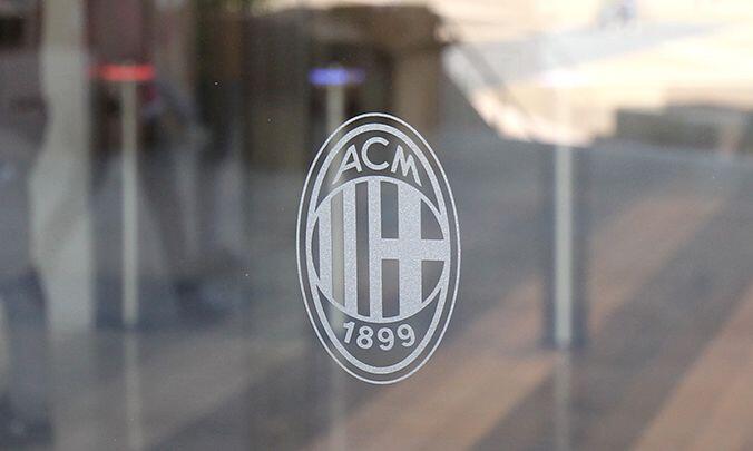 Teka-Teki Penjualan Saham AC Milan dan Hukuman UEFA yang Merugikan