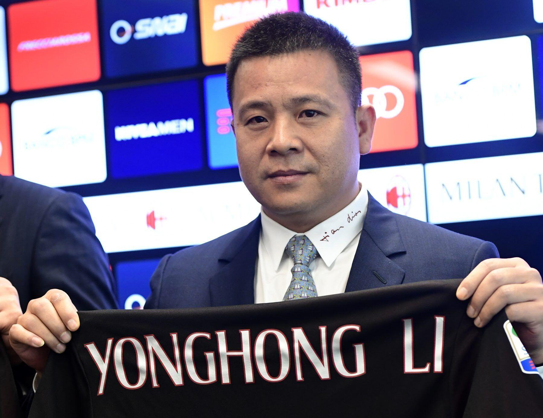 Teka-Teki Penjualan Saham AC Milan dan Hukuman UEFA yang Merugikan