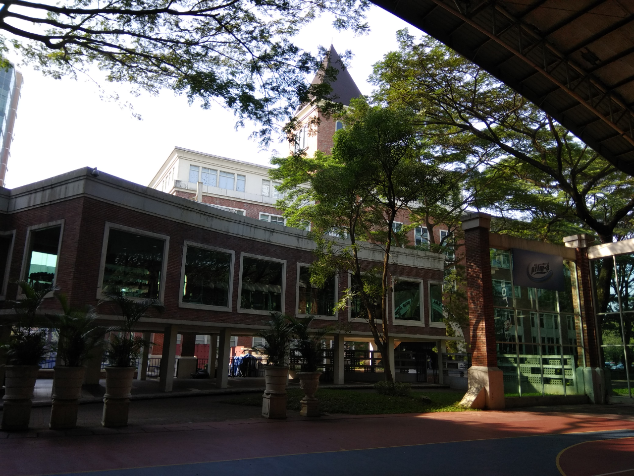 UPH Tour, Hari Keenam