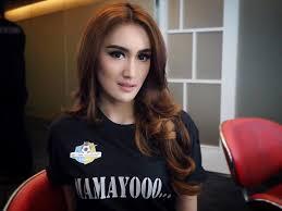 &#91;INILAH&#93; 12 Presenter Olahraga Paling Cantik Di Indonesia