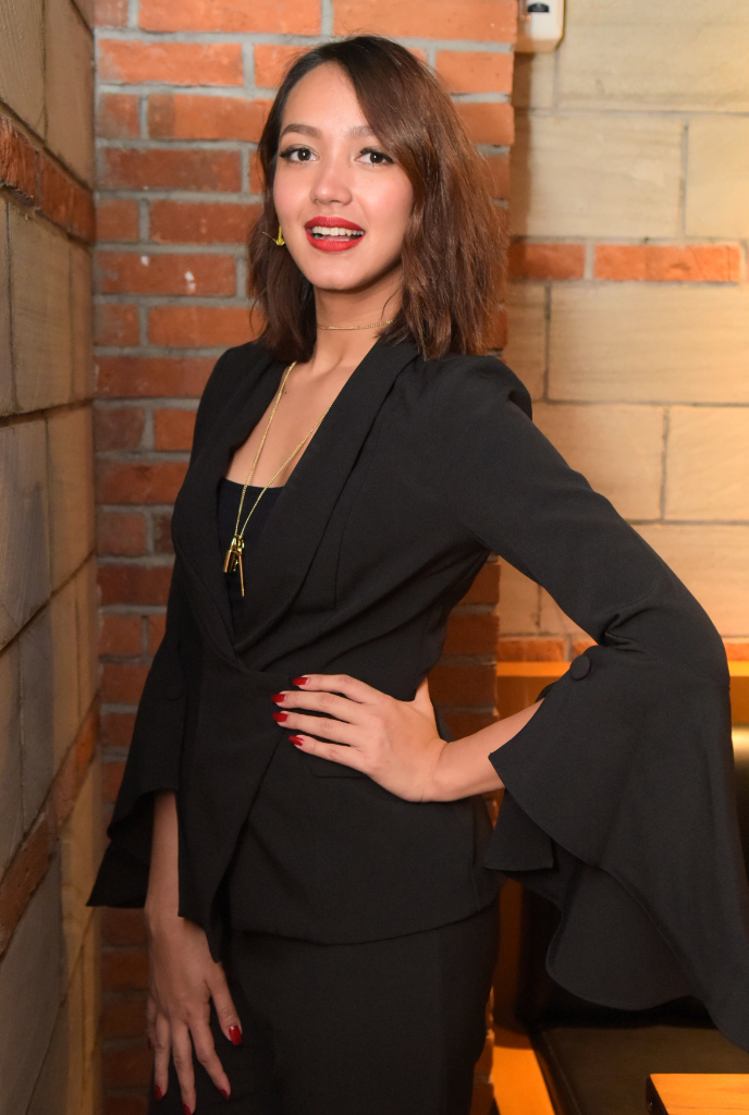 Bibir Merah Melayu Nichol