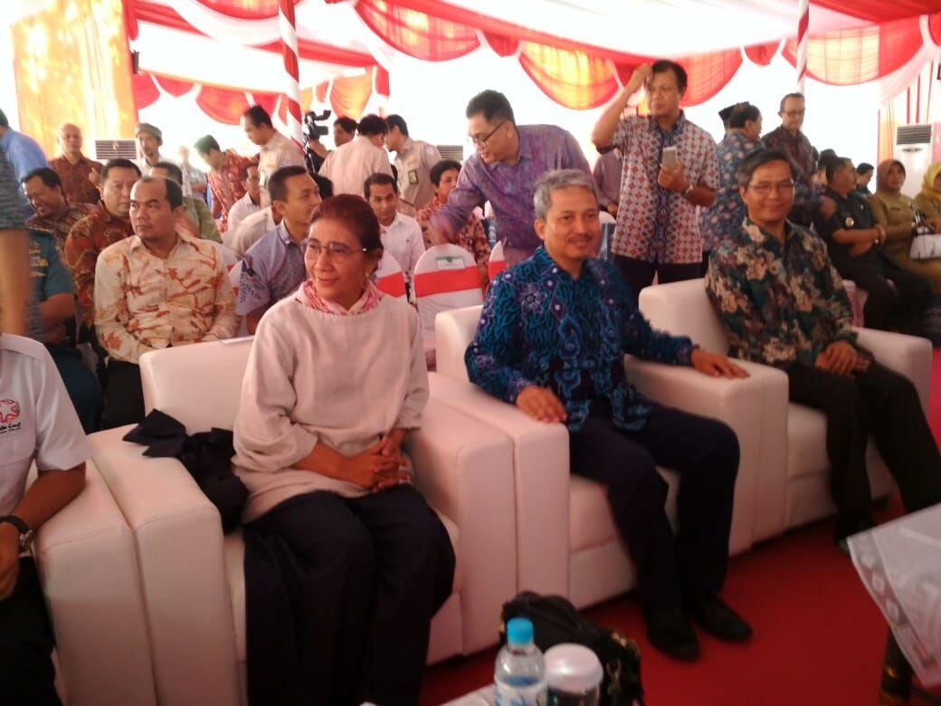 Menteri Susi Puji Kapal Bambu Karya ITS