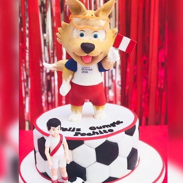 Kreasi 7 World Cup Cake Unik, Gak Tega Deh Motongnya!