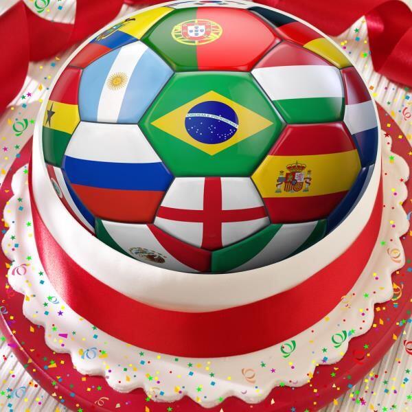 Kreasi 7 World Cup Cake Unik, Gak Tega Deh Motongnya!