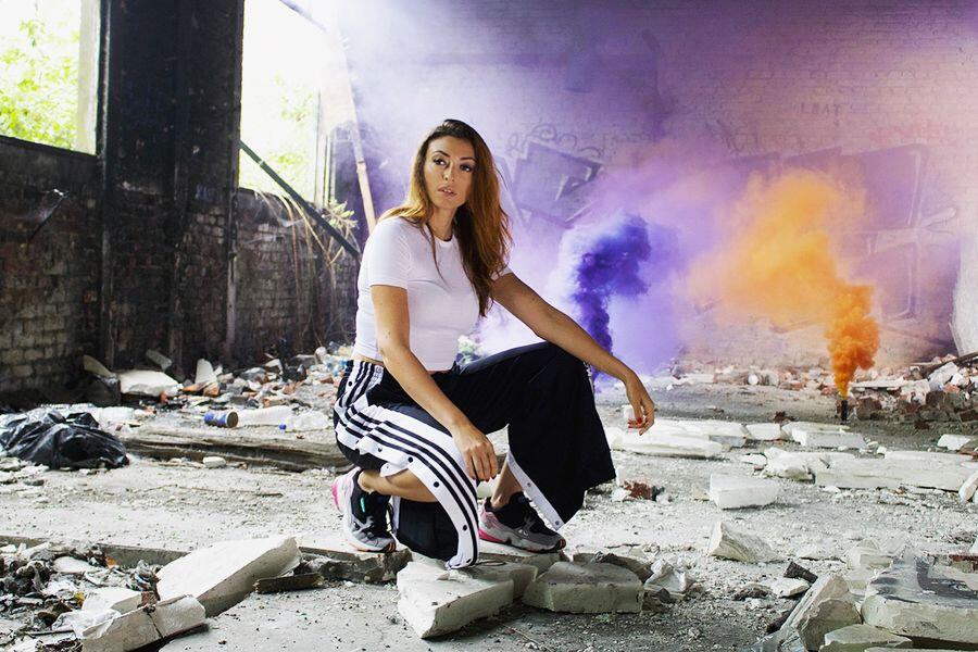 6 Potret Rachel Trapani, Wanita Dibalik Moncernya Penampilan Pavard