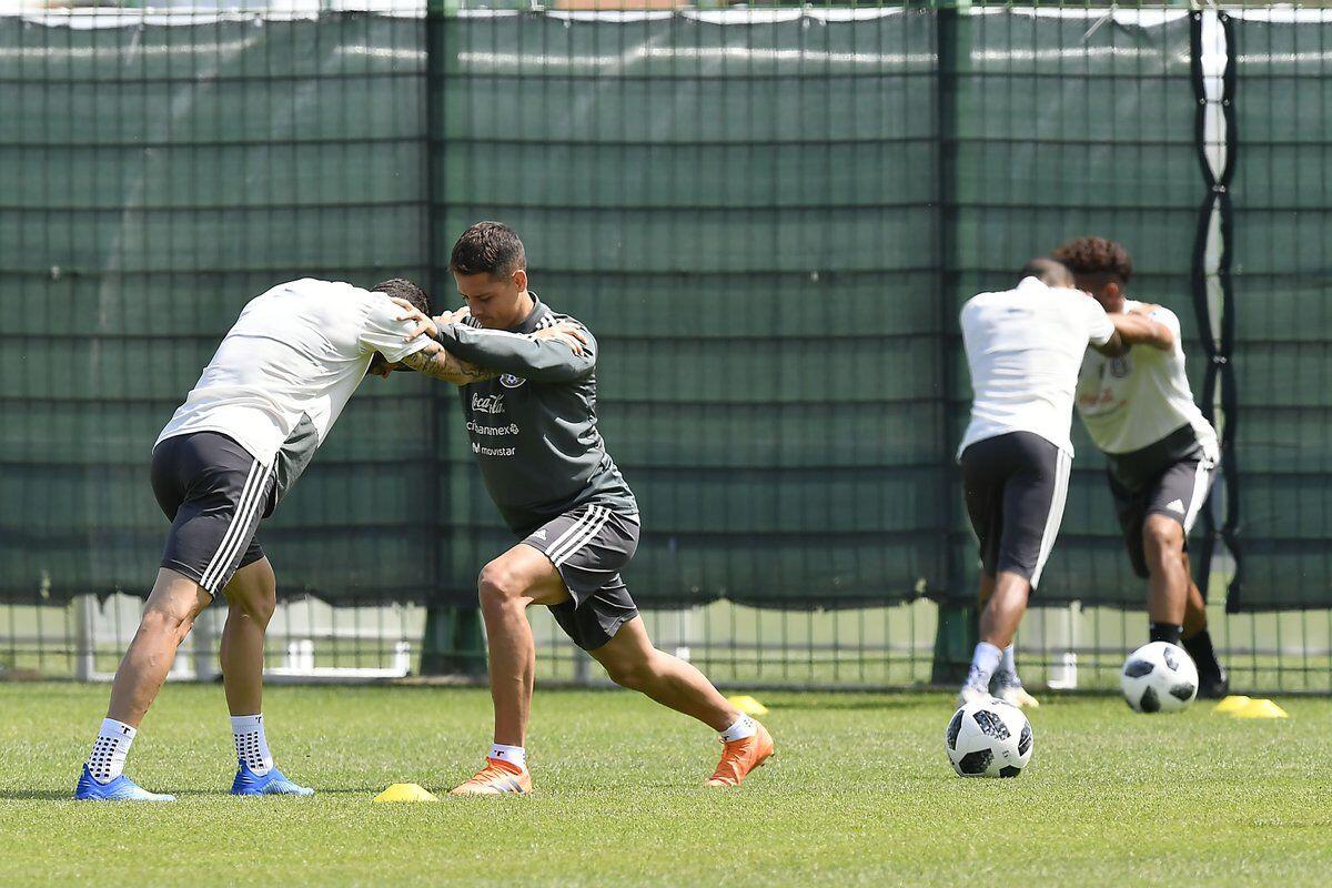 Neymar dan Coutinho Akan Beri Kejutan Bagi Pertahanan Meksiko