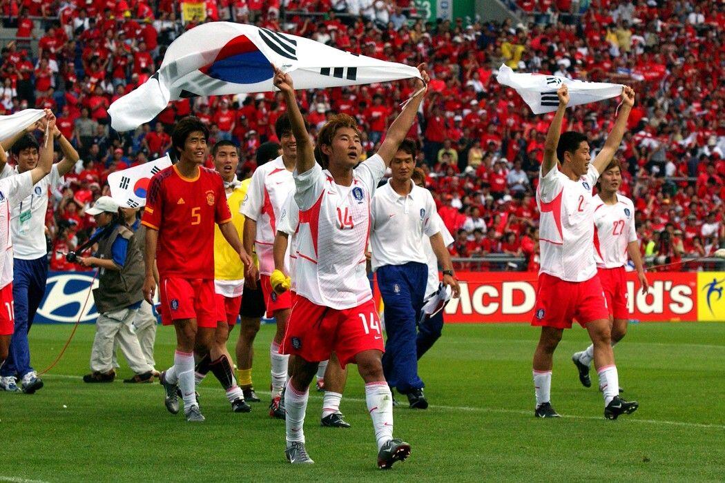 5 Tim Ini Berhasil Cetak Sejarah Saat Menjadi Tuan Rumah Piala Dunia