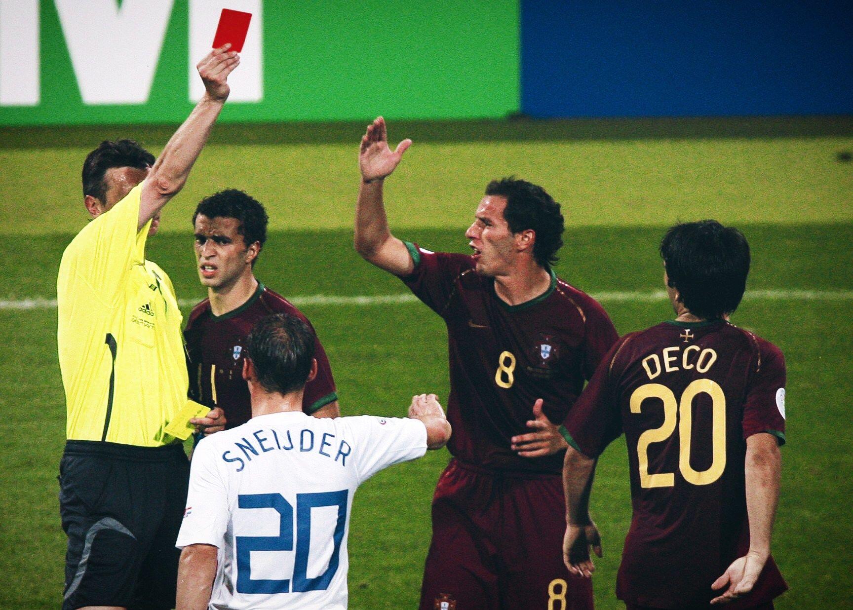 Hujan Kartu! Inilah Tiga Laga Paling Brutal dalam Sejarah Piala Dunia