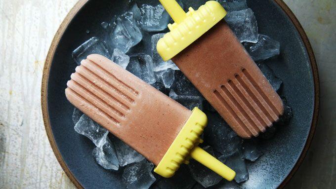 7 Resep Olahan Es Pop Segar ala Rumahan, Gak Bikin Kantong Jebol!