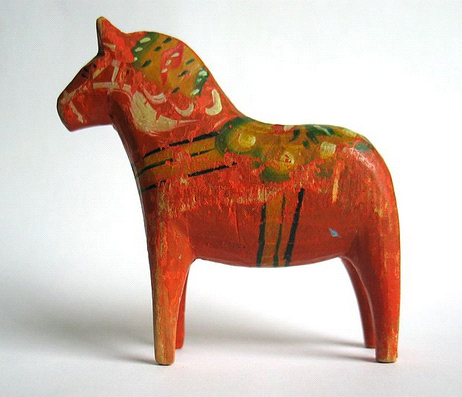 Bukan Unicorn! Ini Dala Horse dari Swedia