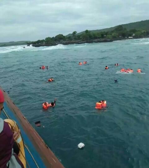 BREAKING NEWS: Lagi, Kapal Tenggelam di Perairan Sulawesi,