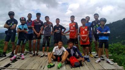 12 Remaja Thailand Menghilang di Gua Terlarang Selama 9 Hari