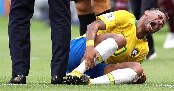 Dituduh Banyak Akting, Neymar: Meksiko Terlalu Banyak Bicara