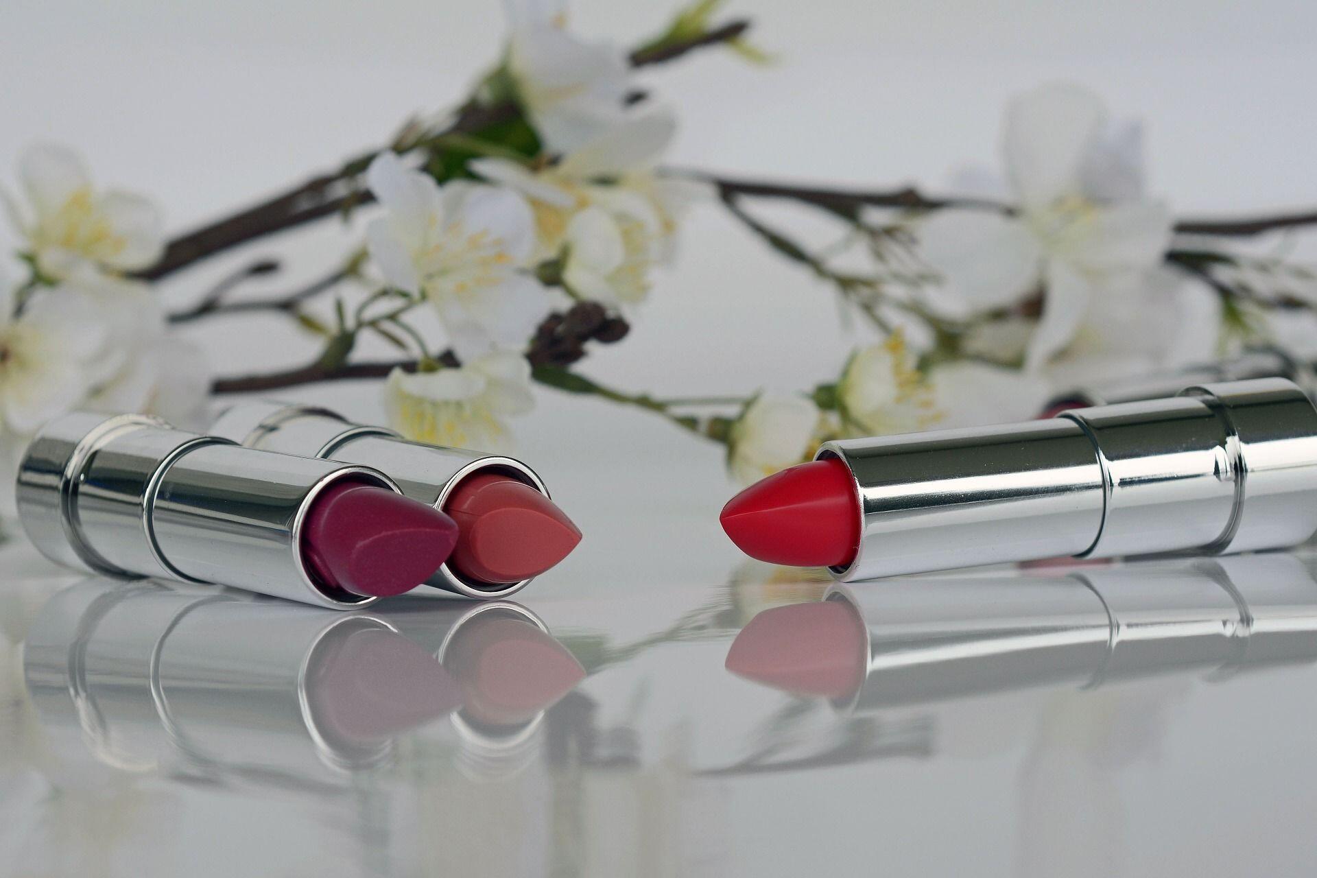 Girls, Coba 6 Tips Ini Buat Pilih Lipstik Shade yang Cocok Untukmu!